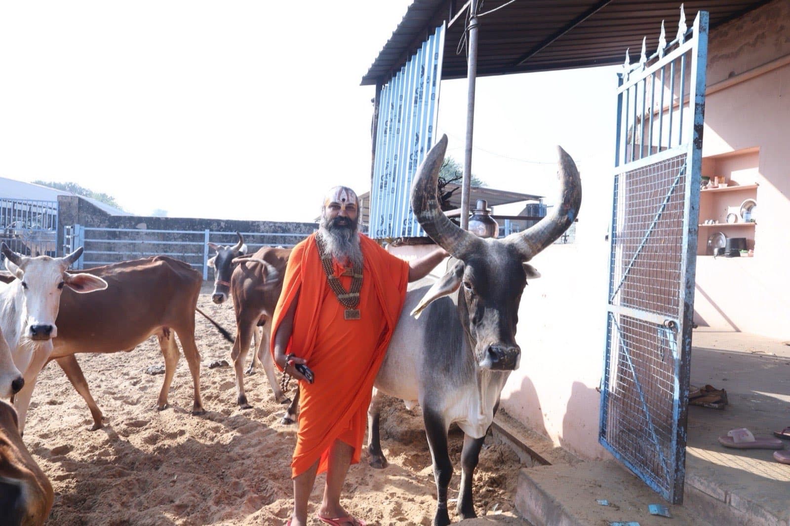 About - Shri Laskari Hanumat Seva Trust